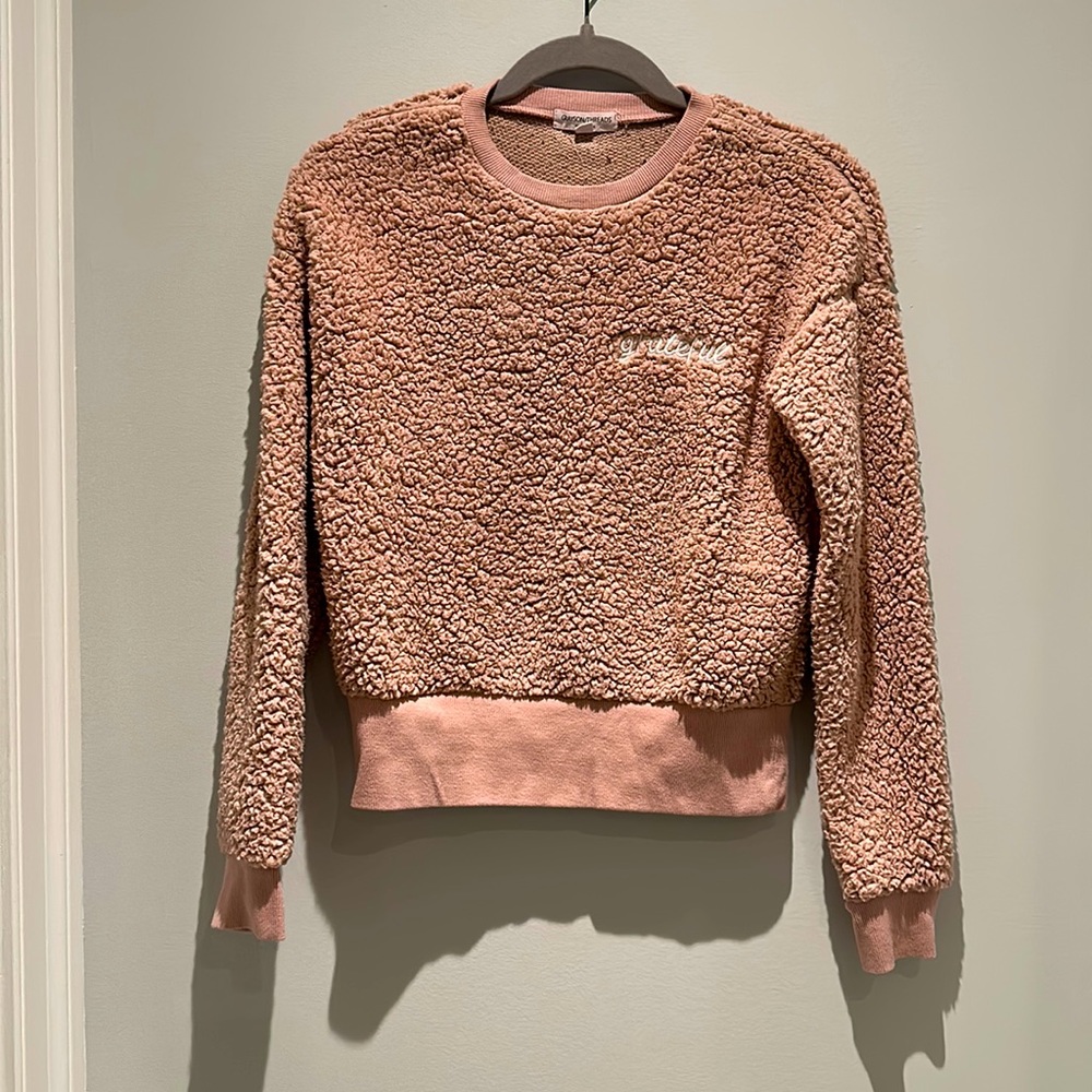 ADORABLE Sherpa Sweater. Grayson/Threads. Women’s size XS.